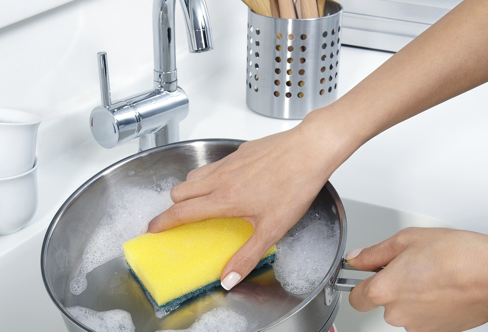 Как вымыть посуду правильно, качественно и быстро