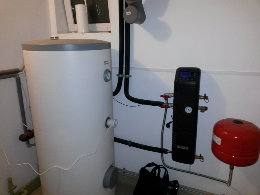 Установка бойлеров для отопления частного дома: отличия водонагревателей от котлов