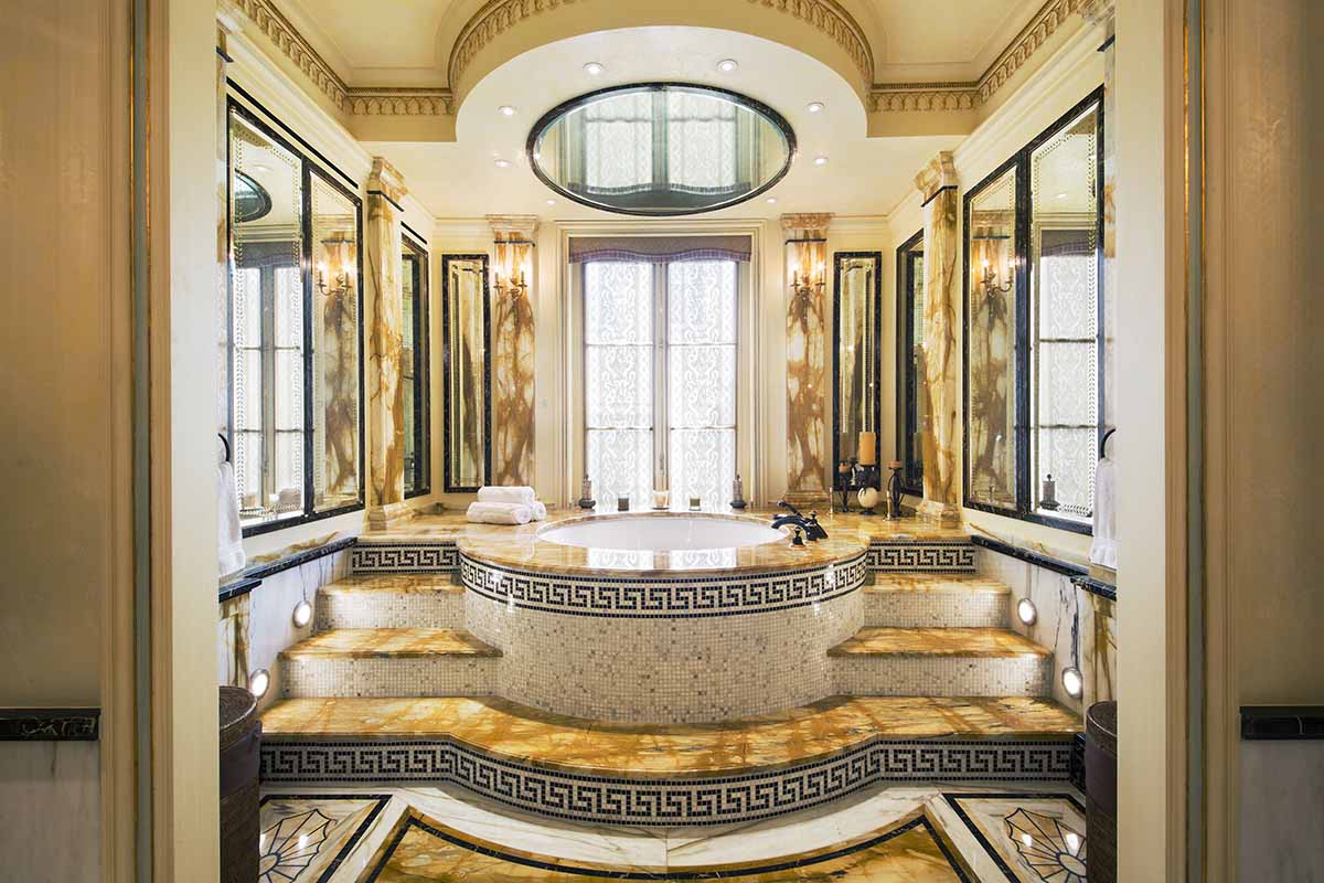 Красивые ванные комнаты: реальные фото модного интерьера в квартире и частном доме