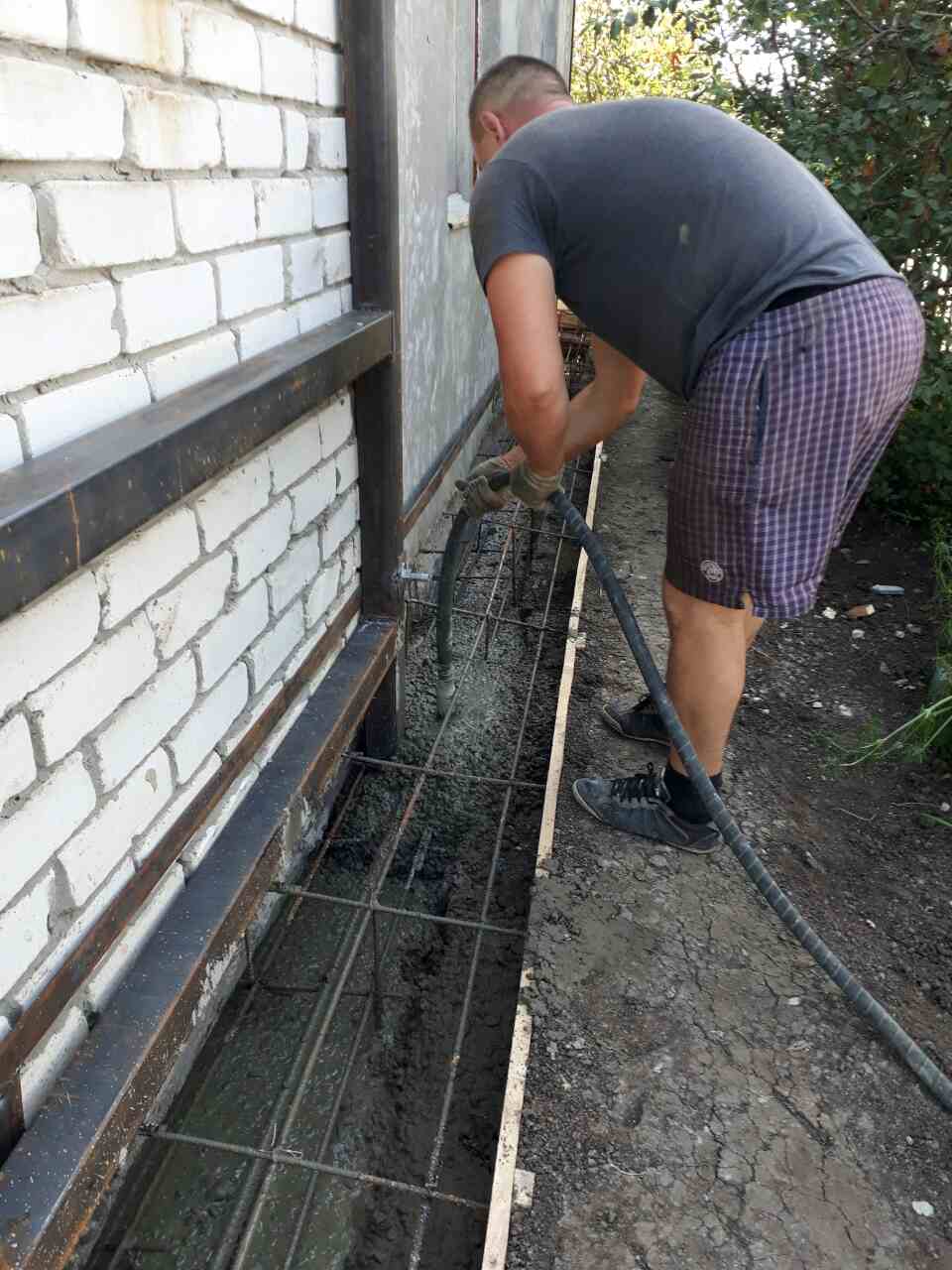 Ремонт и восстановление фундамента дома своими руками