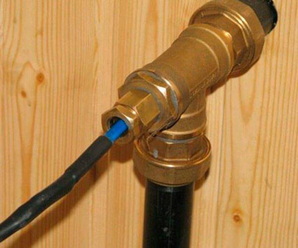 Греющий кабель для водопровода. монтаж внутри и снаружи трубы
