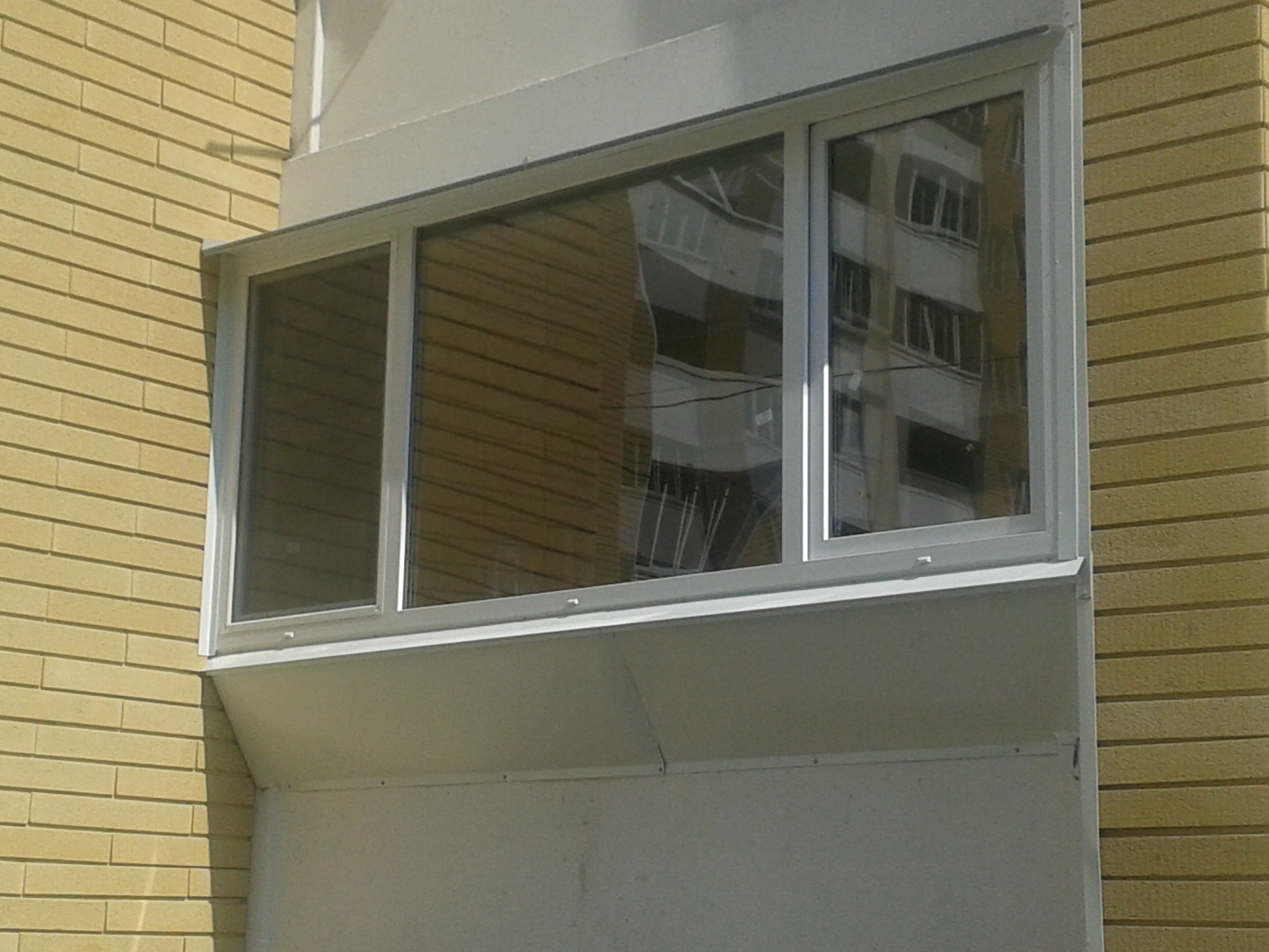 20 вариантов вариантов внутренней отделки балкона: преимущества, недостатки и полезные рекомендации