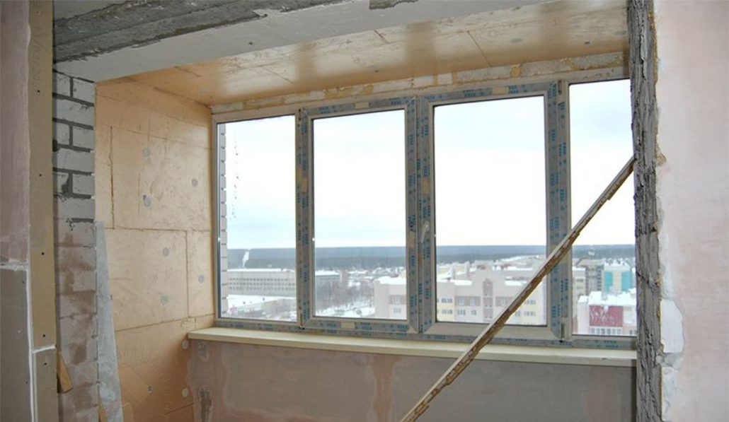 Совмещенный балкон с комнатой – решение нехватки квадратных метров