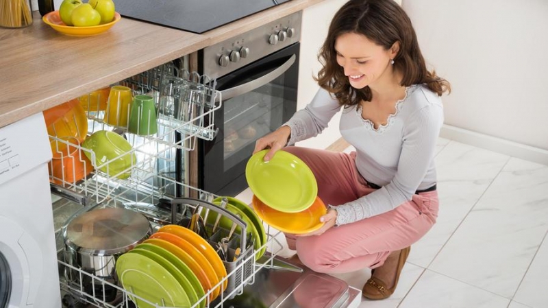 Как выбрать посудомоечную машину для дома: особенности разных моделей