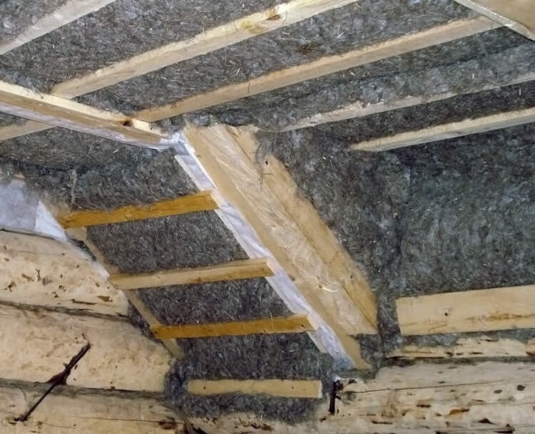 Утепление потолка в доме с холодной крышей – выбор материалов и схемы монтажа