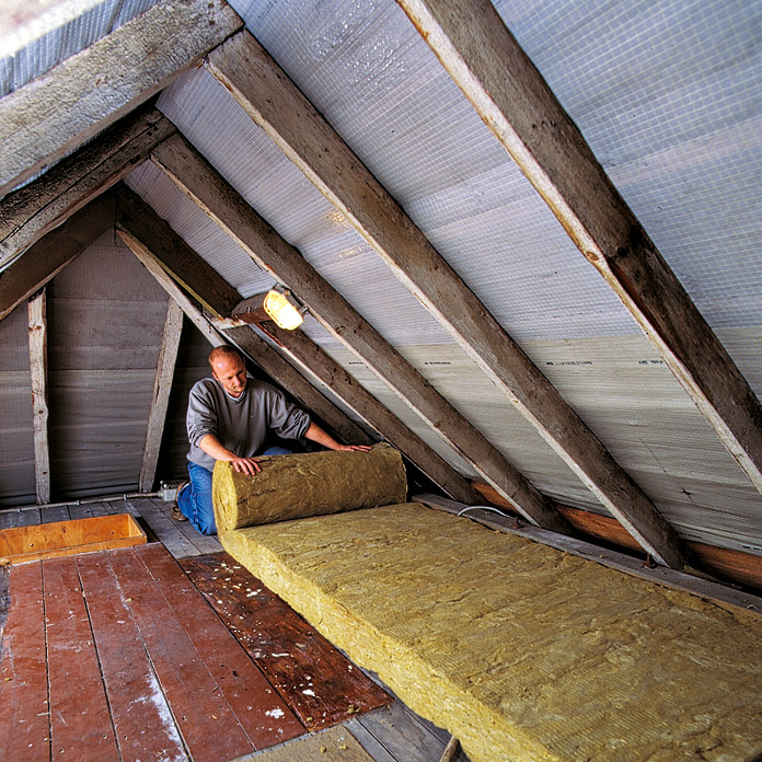 Какие утеплители для крыши лучше использовать?