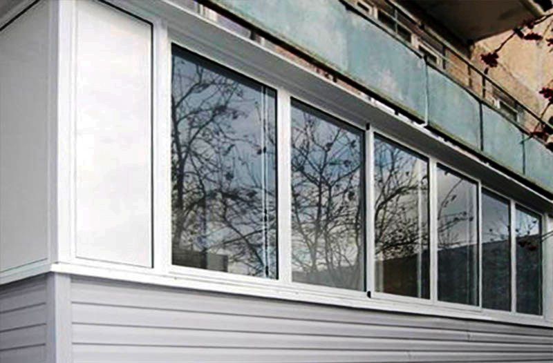 Отделка балкона стеновыми панелями: материалы изготовления, дизайн, преимущества и недостатки, утепление балкона, инструкция, фото, видео