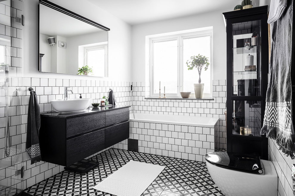 Дизайн ванной комнаты в черно-белых тонах: 14 фото