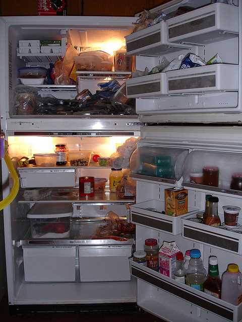 Какие контейнеры годятся для хранения пищи в холодильниках