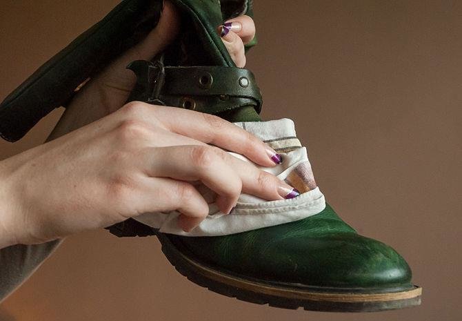 Как почистить туфли внутри   модная обувь 2020