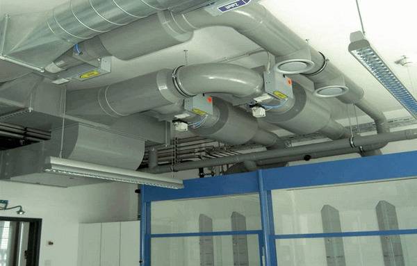 Пластиковые воздуховоды для вентиляции: правильный выбор и качественный монтаж