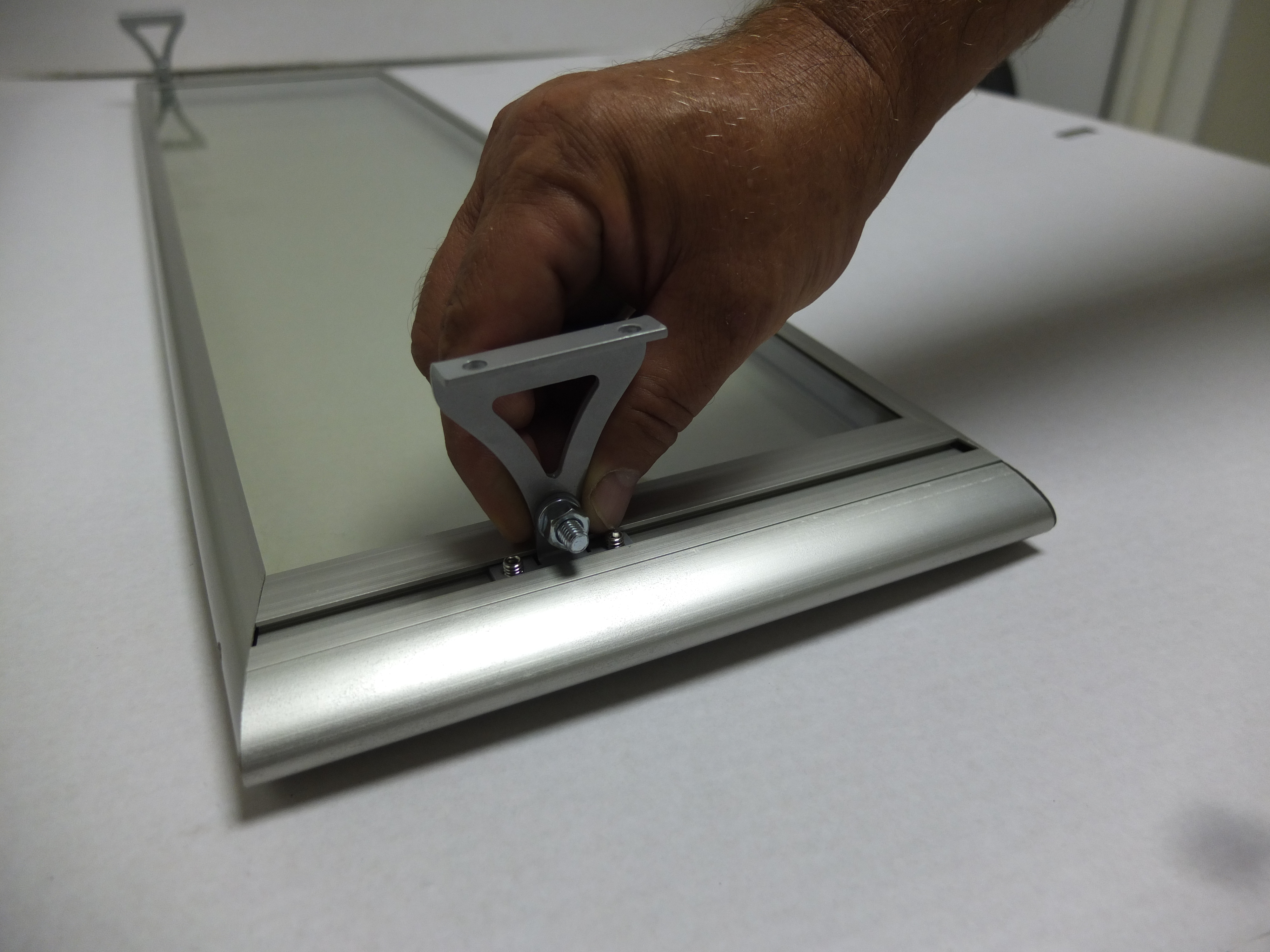 Инфракрасные потолочные стеклянные обогреватели пион thermo glass (термо гласс): характерные отличия и разновидности