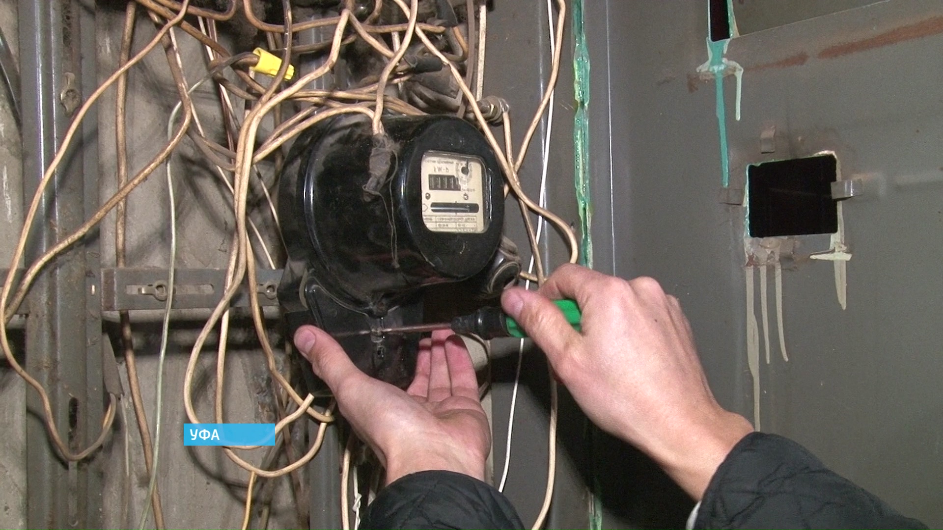 Старый электросчетчик: насколько законны требование его замены и доначисление «задним числом»? | электрические сети в системе | electricalnet.ru