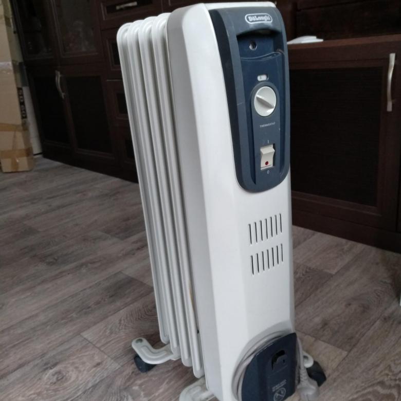 Масляный радиатор delonghi gs 770715 (spb00000932) купить за 2319 руб в воронеже, отзывы, видео обзоры и характеристики