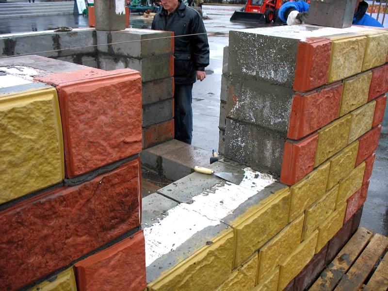 Строим дом, стены из бетонных блоков
