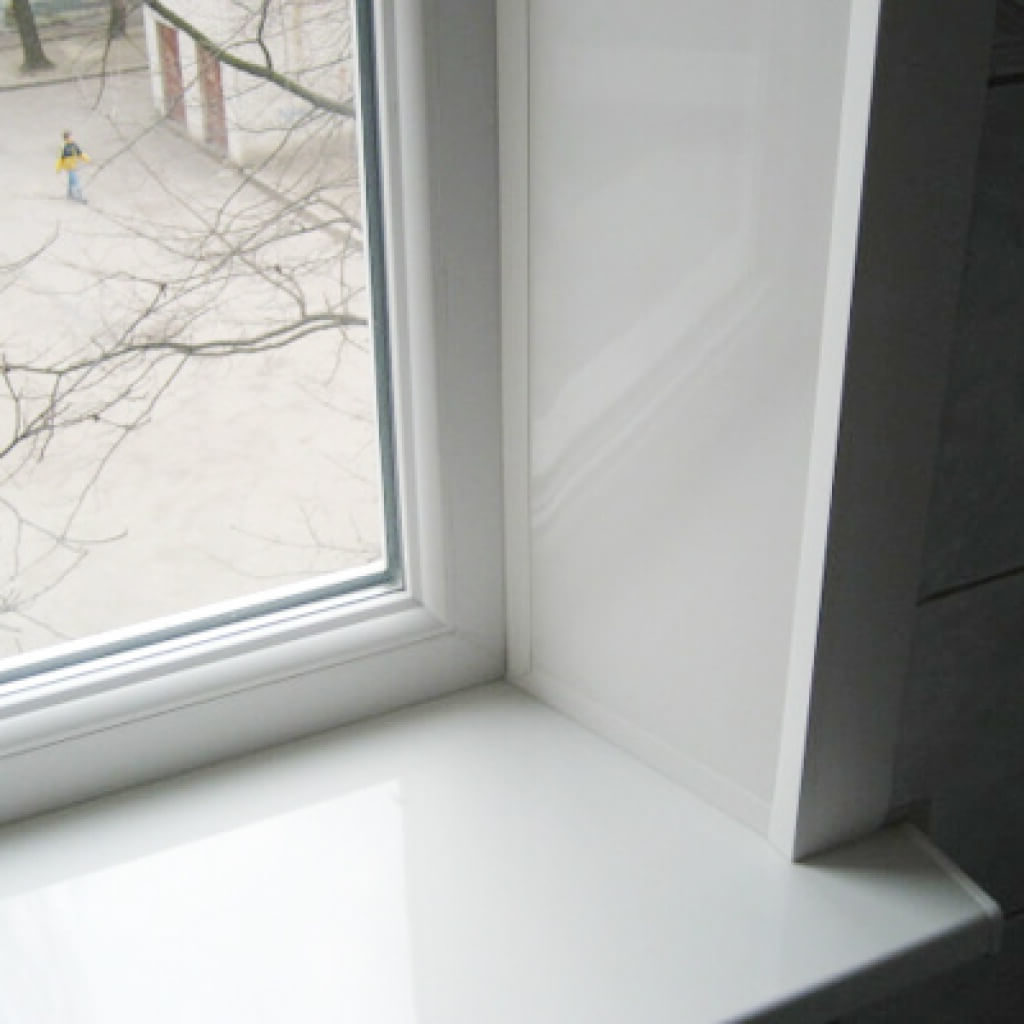 Как утеплить пластиковые окна, если продувает: пошаговая инструкция по уплотнению откосов изнутри и снаружи, подоконника и стекла на зиму