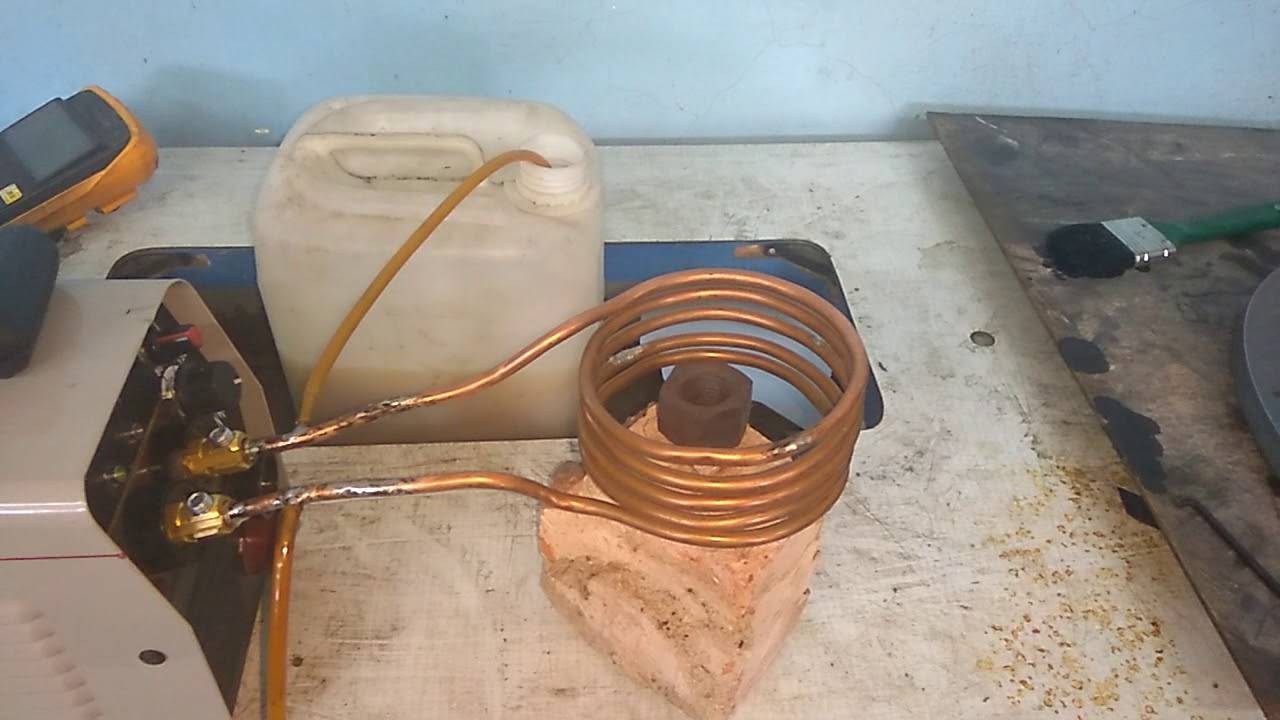 Самодельный индукционный нагреватель своими руками: схема и устройство