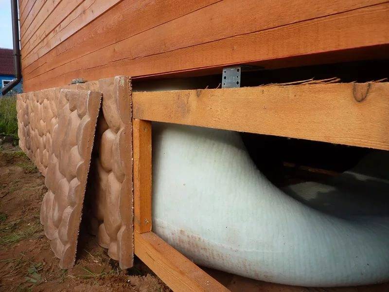 Утепление пола в деревянном доме на сваях: фото и видео