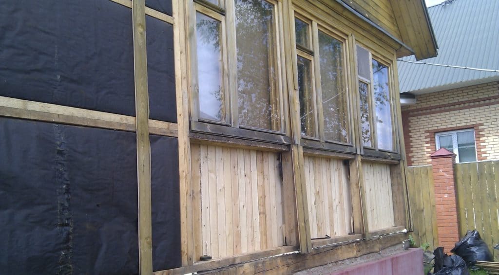 Утепление деревянного дома минватой снаружи под сайдинг - пошаговая инструкция!