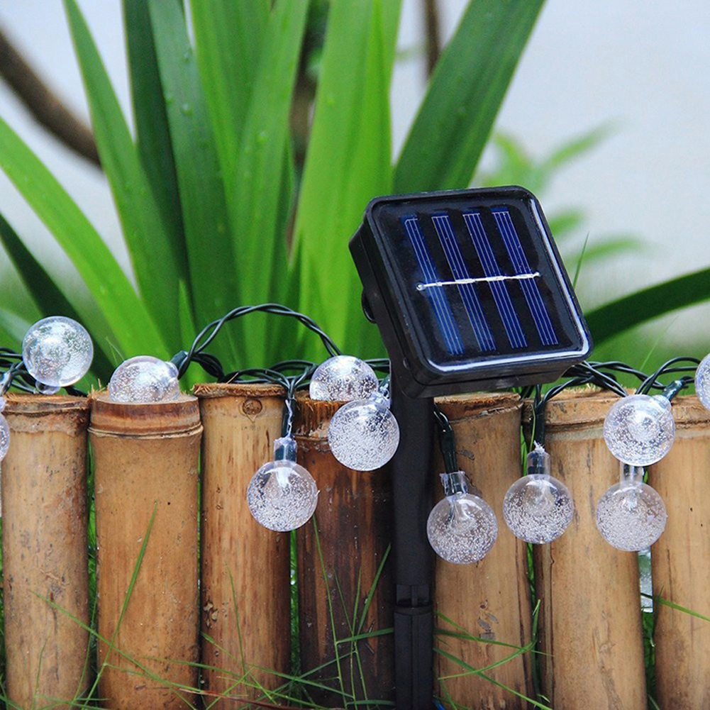 Гирлянда на солнечной батарее (31 фото): особенности садовых светодиодных гирлянд-бабочек, разновидности на батарейках для дачи