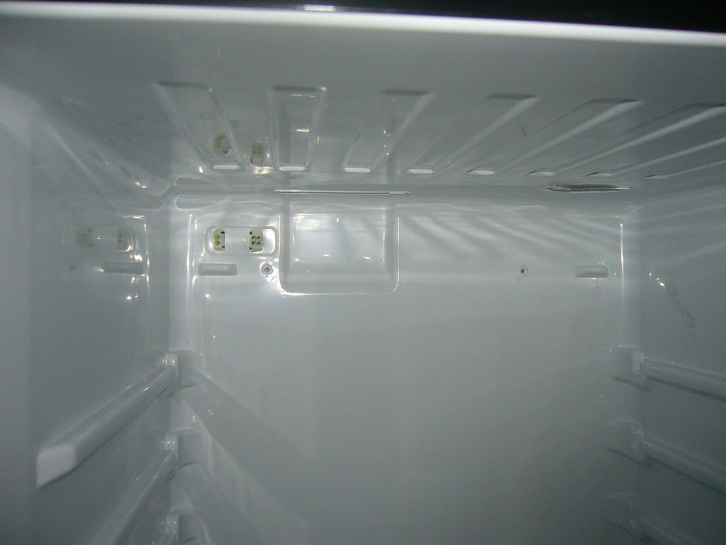Все о холодильниках без морозильной камеры