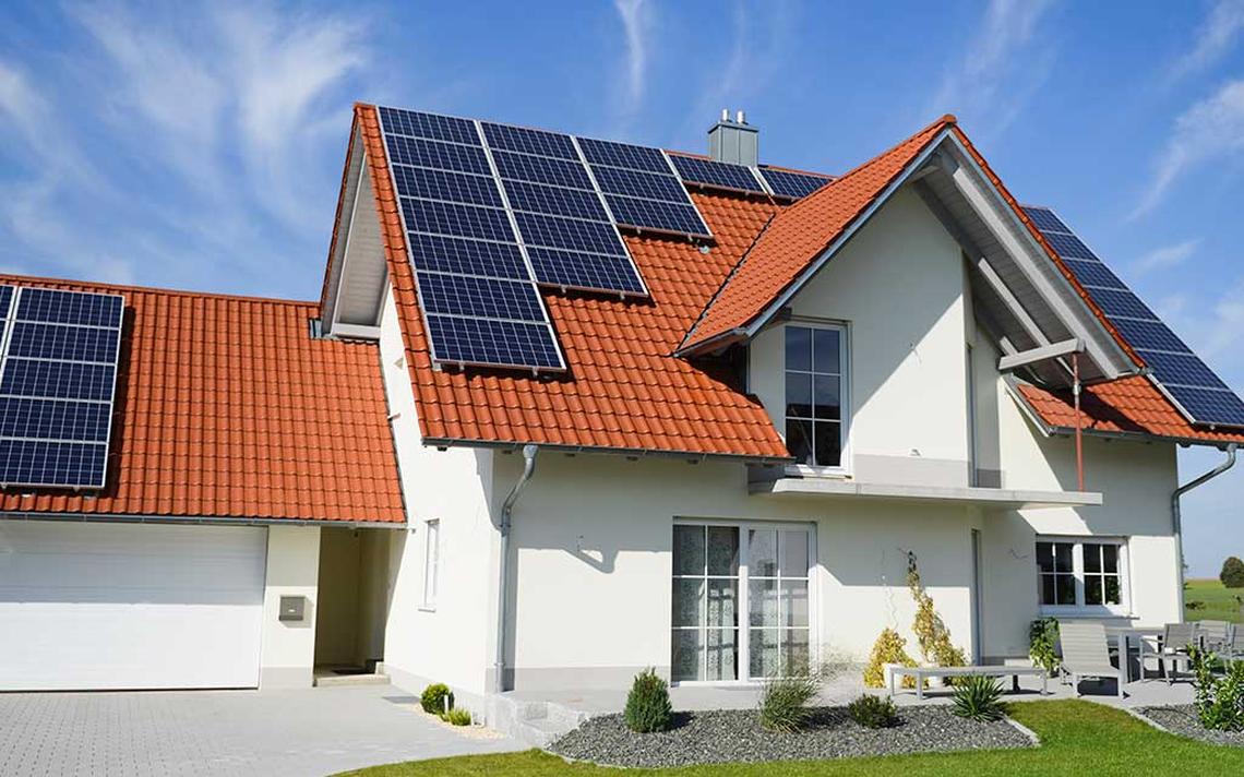 Как правильно выбрать солнечные батареи для дома - полный обзор. жми!